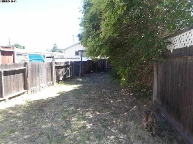 1017 W 4th Street, Antioch, California 94509-1172