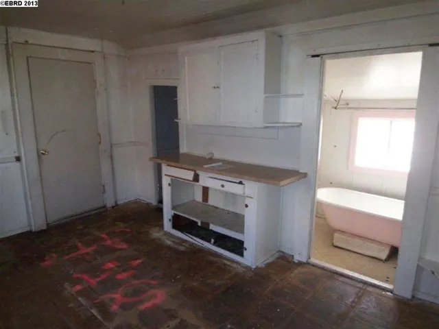 1017 W 4th Street, Antioch, California 94509-1172