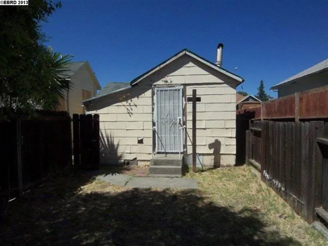 1017 W 4th Street, Antioch, California 94509-1172