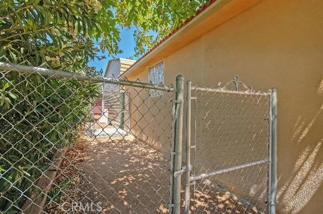 15775 Sultana* (2 Homes)*, Hesperia, California 92345
