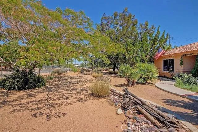 15775 Sultana* (2 Homes)*, Hesperia, California 92345