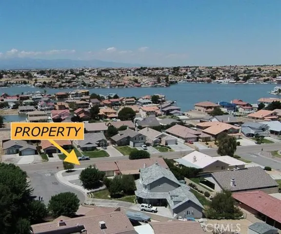 13585 Driftwood Drive, Victorville, California 92395