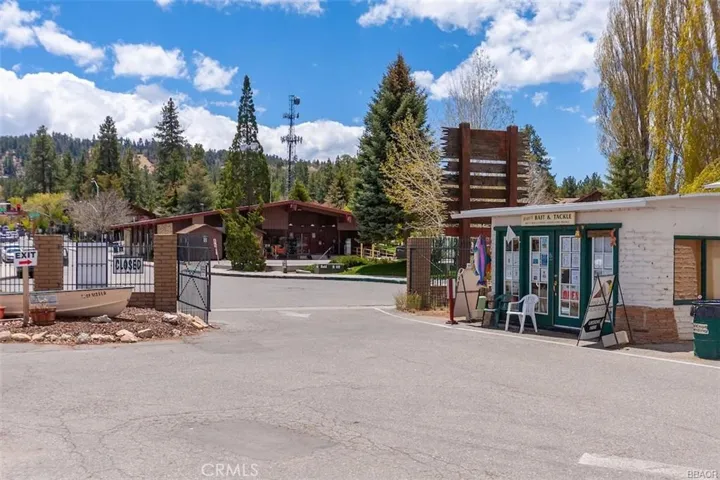 400 Pine Knot Boulevard, Big Bear, California 92315