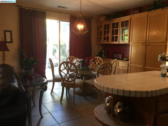 1969 Sugarloaf Mountain Ct, Antioch, California 94531