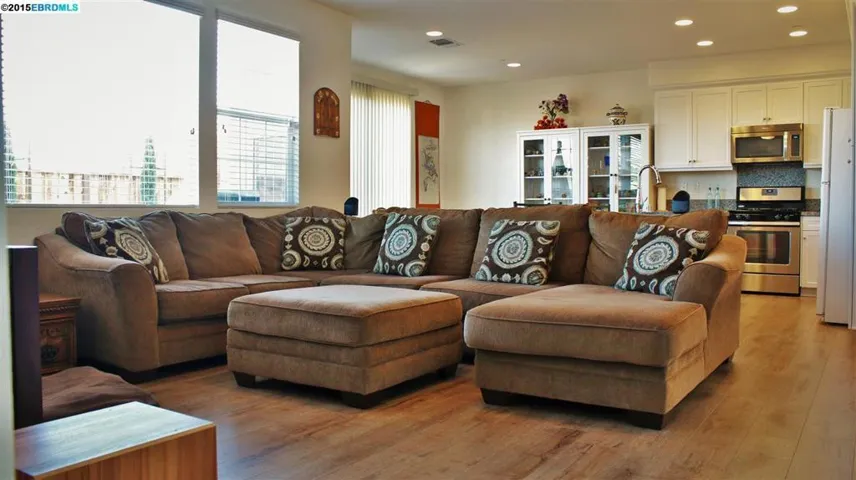 315 Macarthur Way, Brentwood, California 94513