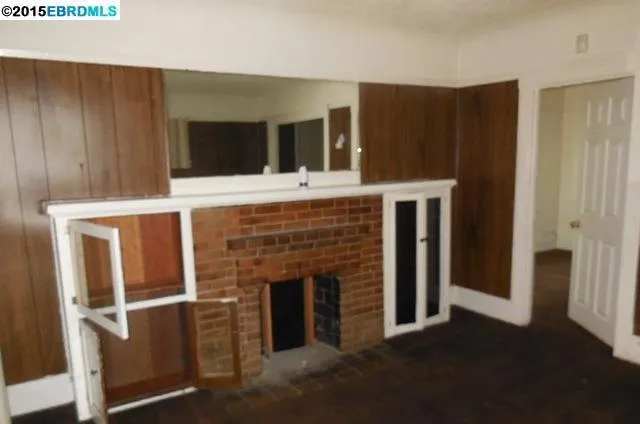 327 3rd St, Richmond, California 94801