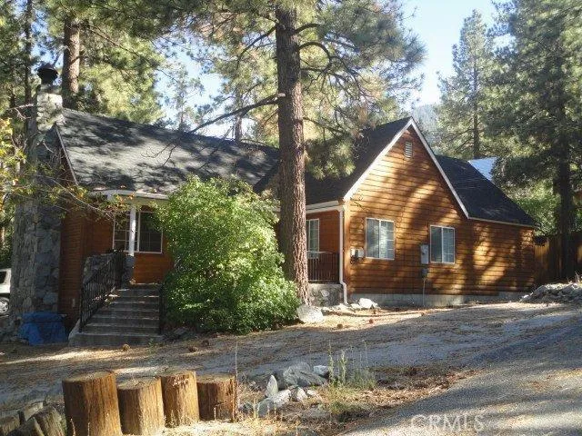 5899 Cedar Street, Wrightwood, California 92397
