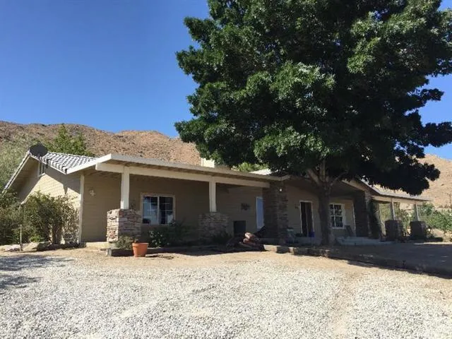 22321 Rush Road, Apple Valley, California 92308