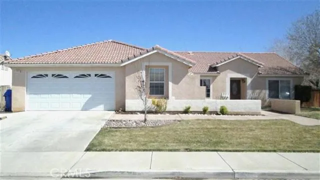 12615 Sonora Way, Victorville, California 92392