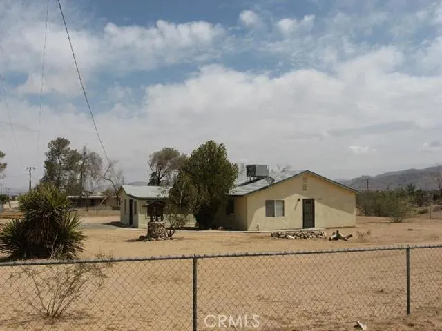 22626 Joshua Lane, Apple Valley, California 92308