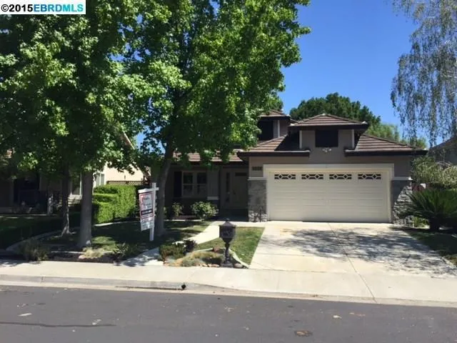 975 New Holland Ct, Brentwood, California 94513