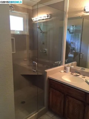 975 New Holland Ct, Brentwood, California 94513