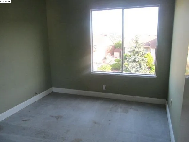 2119 Bluejay Cir, Pinole, California 94564-1801