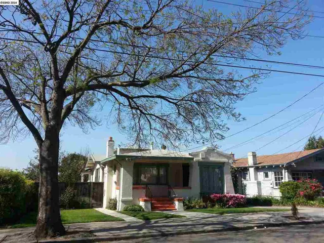 4021 Agua Vista St, Oakland, California 94601-4317