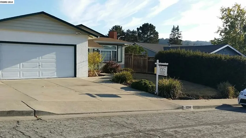 3314 Clearfield Ave, Richmond, California 94803-2533