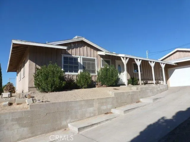 809 Arville Avenue, Barstow, California 92311