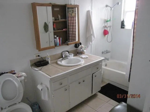 1068 82nd Ave., Oakland, California 94621