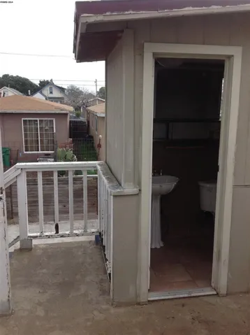 530 3rd St, Richmond, California 94801-2608