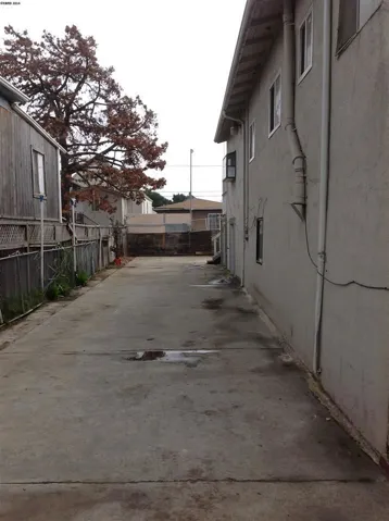 530 3rd St, Richmond, California 94801-2608