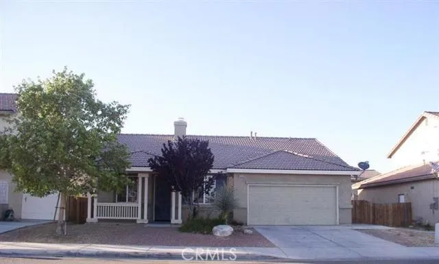15528 Winona Street, Victorville, California 92395