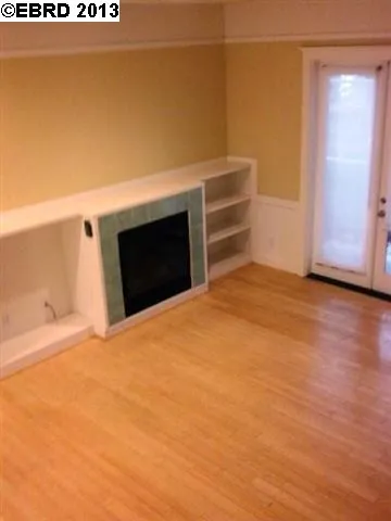 3260 Louise St, Oakland, California 94608-4122