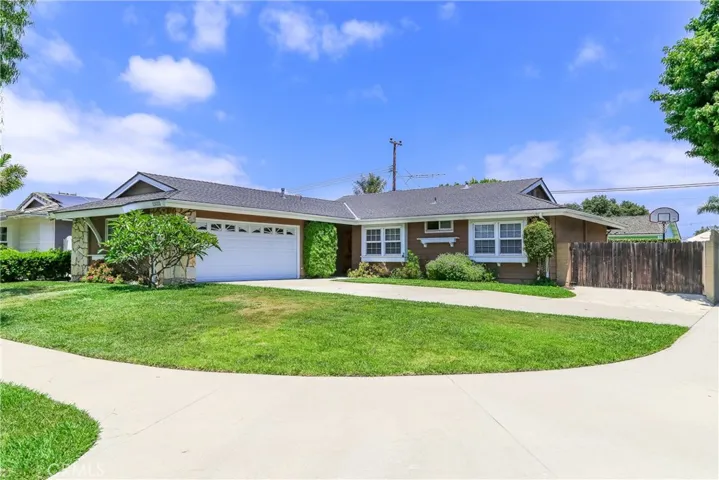 15122 Capetown Lane, Huntington Beach, California 92647
