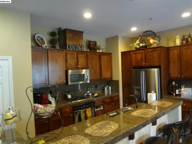 2312 Flora Ct, Brentwood, California 94513-5632