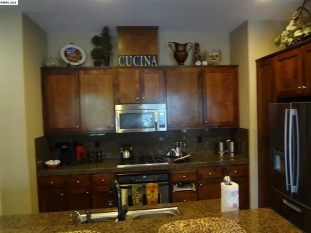 2312 Flora Ct, Brentwood, California 94513-5632