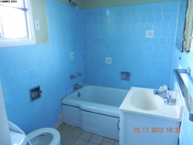 716 Santa Maria Rd, El Sobrante, California 94803-1714