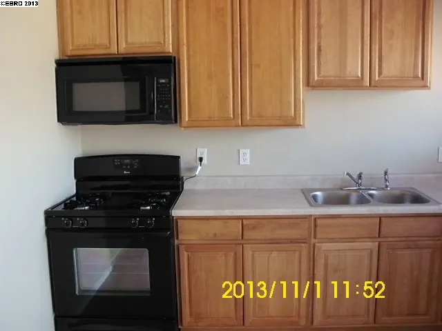 621 Donna Dr, Martinez, California 94553-1422
