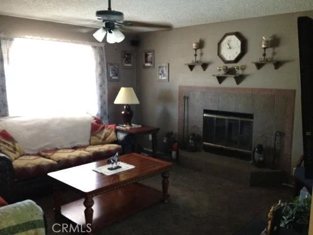 9390 Espada Avenue, Hesperia, California 92345
