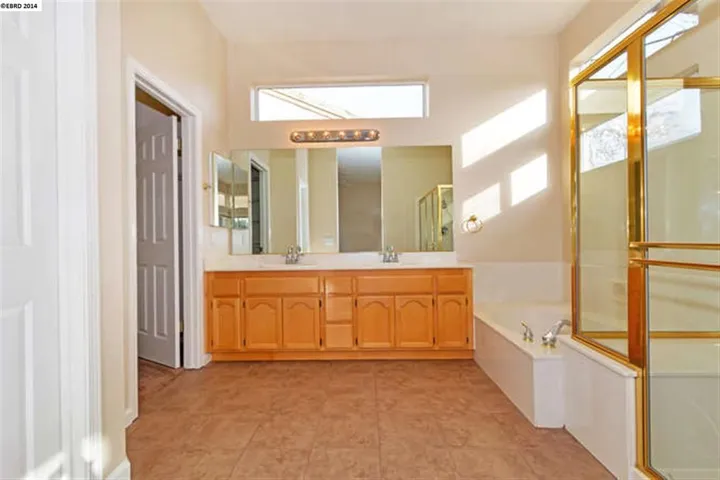 1739 Crispin Dr, Brentwood, California 94513-2660