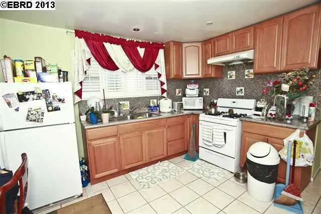 1521 Minturn St, Alameda, California 94501-2510