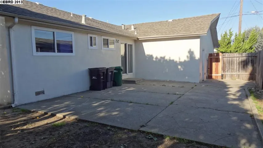 16137 Via Catherine, San Lorenzo, California 94580-1917