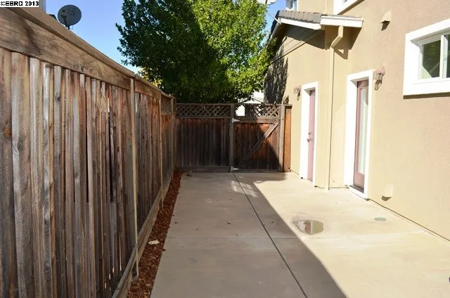 1484 Loring Way, Brentwood, California 94513-6548