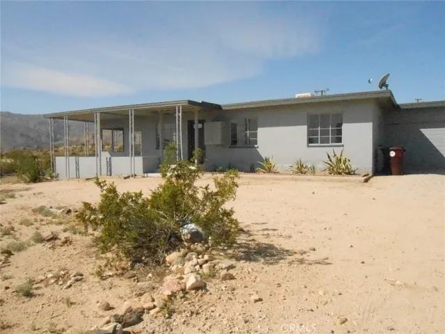 5780 Lupine Avenue, 29 Palms, California 92277