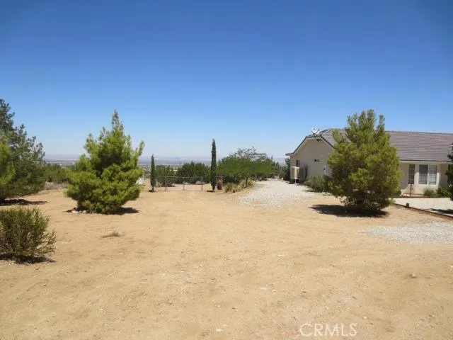 1228 Pinon Road, Pinon Hills, California 92372
