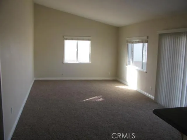 13564 Mesquite Street, Oak Hills, California 92344