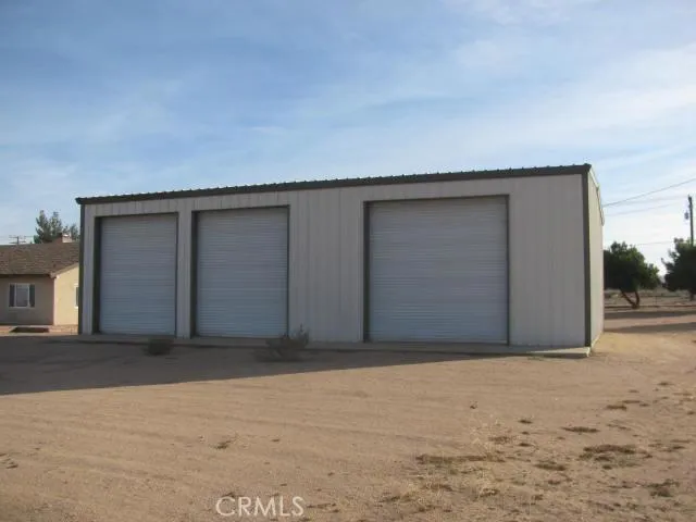 13564 Mesquite Street, Oak Hills, California 92344