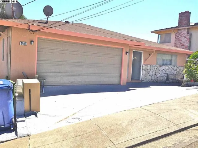 2493 Yaffe Dr, San Leandro, California 94578-1251