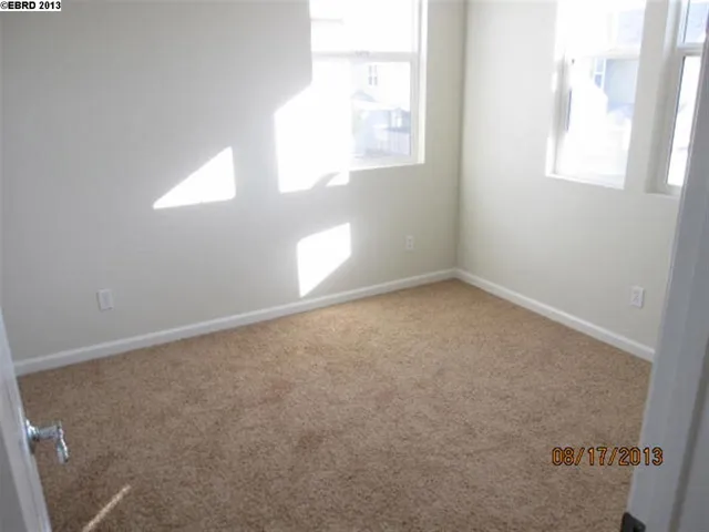 9668 Armstrong Dr, Oakland, California 94603-3013