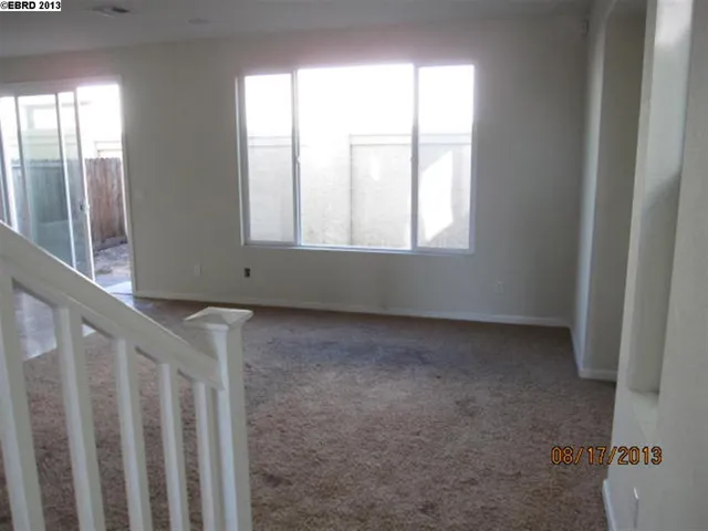 9668 Armstrong Dr, Oakland, California 94603-3013