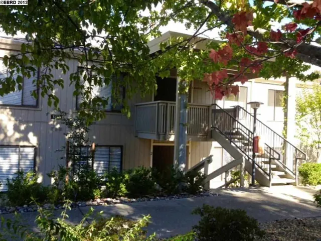 1217 Leisure Lane #4, Walnut Creek, California 94595