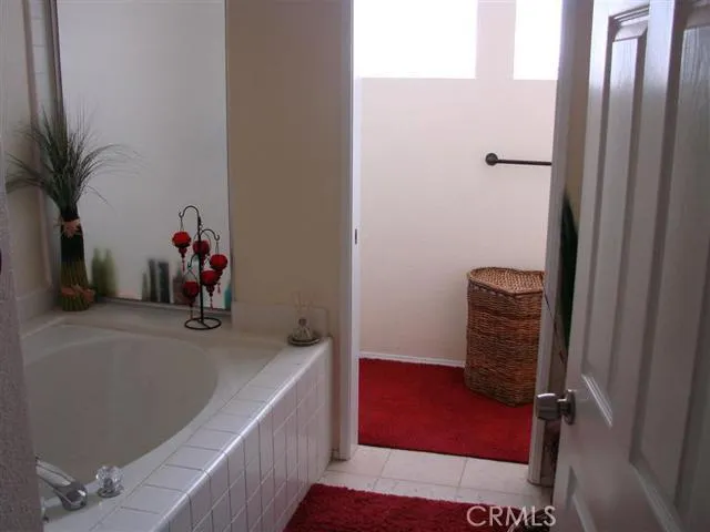 12264 Mockingbird Place, Apple Valley, California 92308