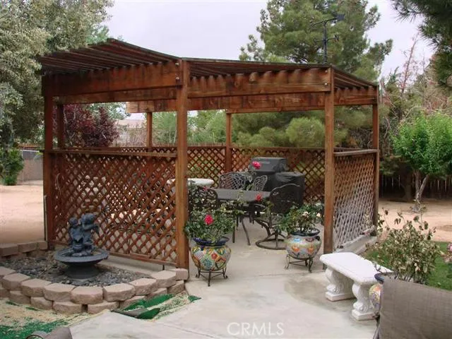 12264 Mockingbird Place, Apple Valley, California 92308
