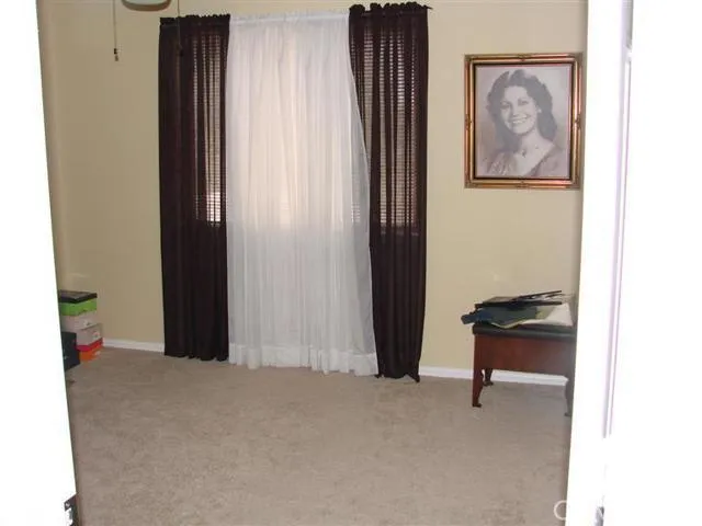 12264 Mockingbird Place, Apple Valley, California 92308