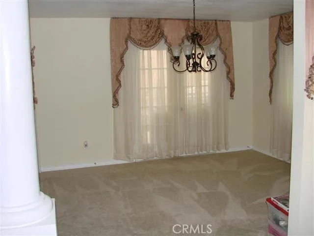 12264 Mockingbird Place, Apple Valley, California 92308