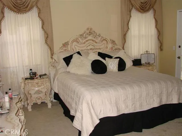 12264 Mockingbird Place, Apple Valley, California 92308