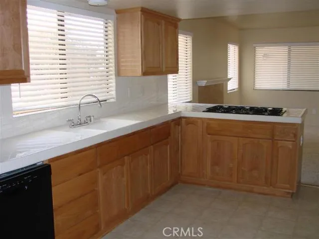 8550 11th Avenue, Hesperia, California 92345