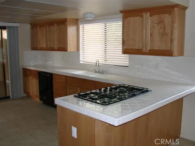 8550 11th Avenue, Hesperia, California 92345